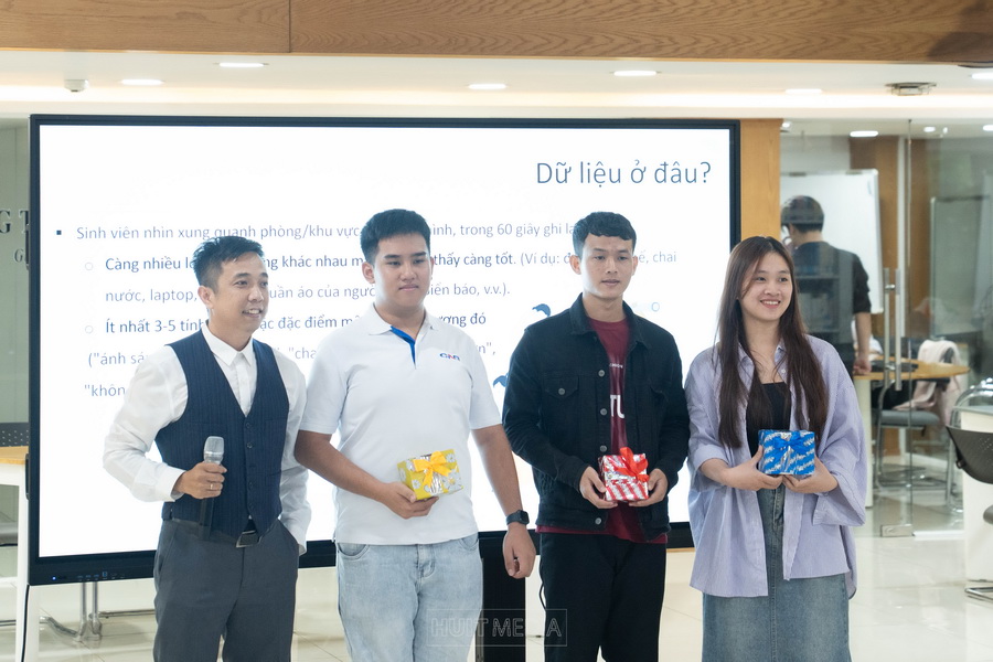 Khoa Công nghệ Thông tin tổ chức thành công Seminar chuyên đề “Từ Đạo đức AI đến Ứng dụng Dữ liệu Cộng đồng”